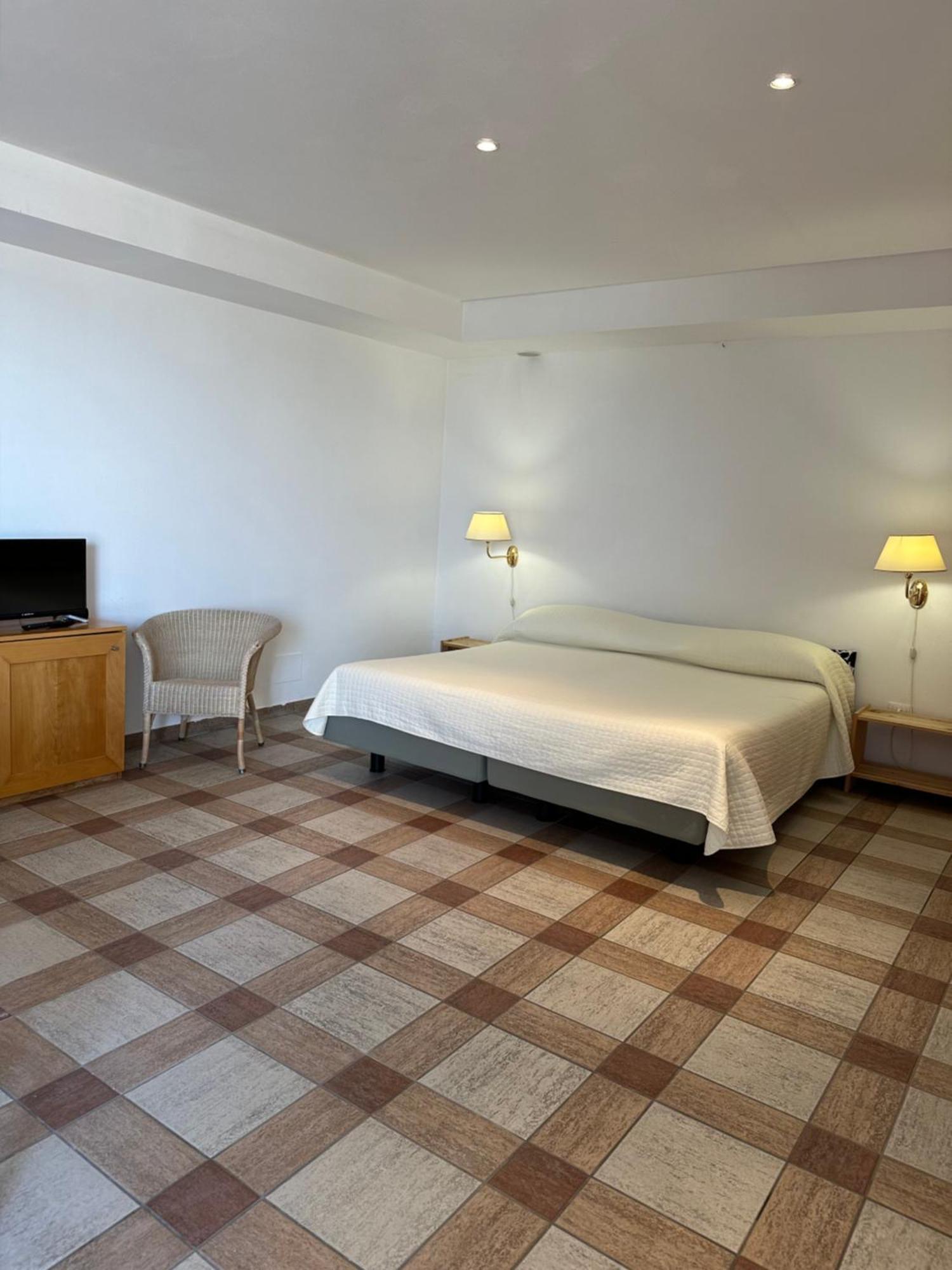 Nauthotel Grado Extérieur photo