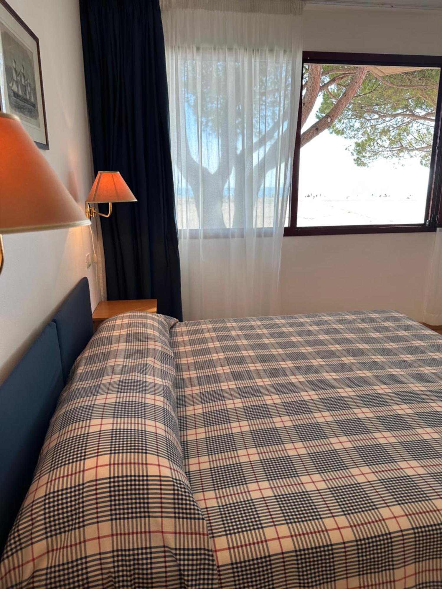 Nauthotel Grado Extérieur photo