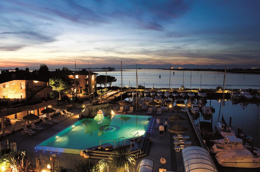 Nauthotel Grado Extérieur photo
